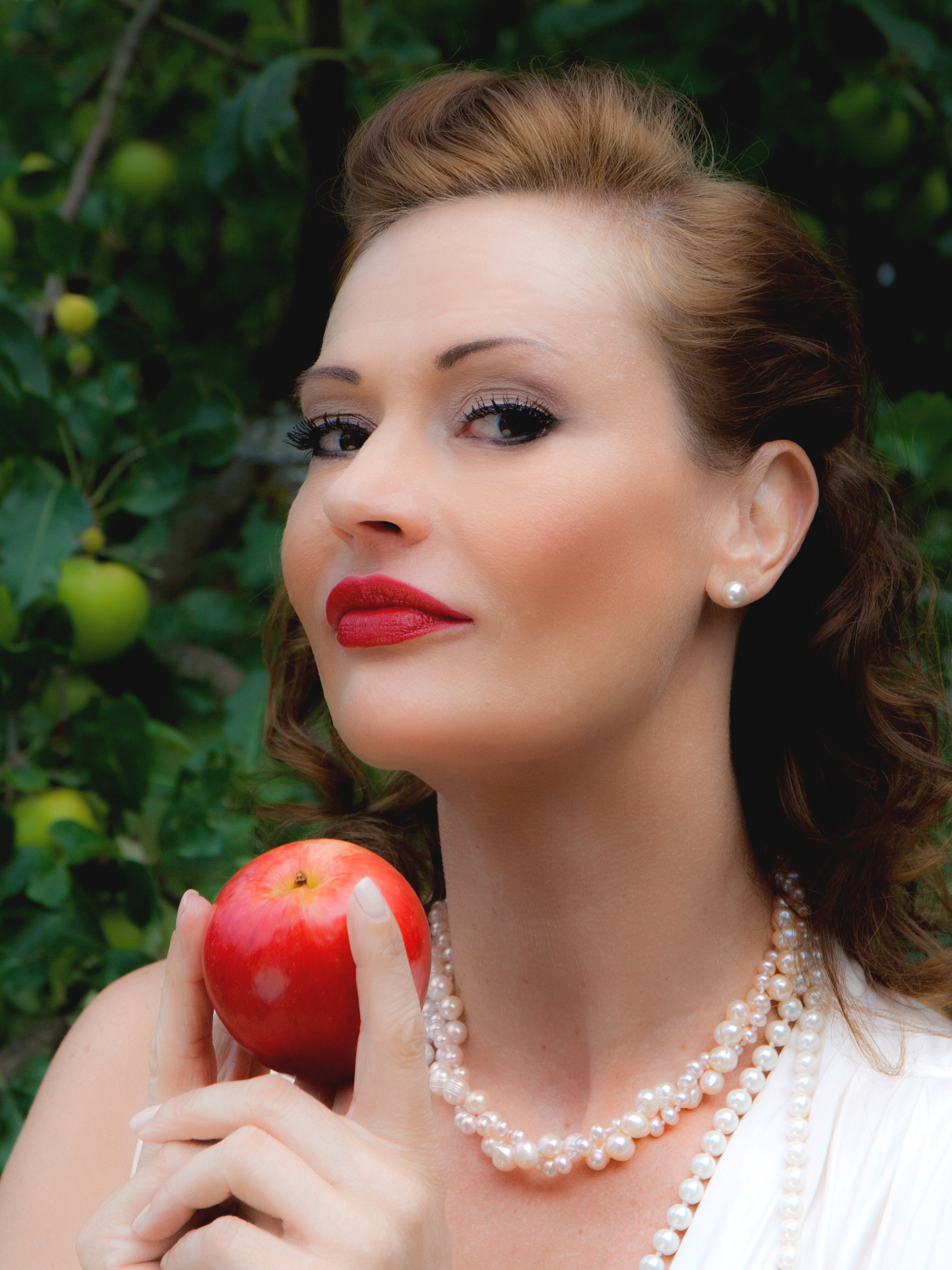 Portraitfotografie künstlerische Portraitfotografie blitz-licht Laurette Scheible Stuttgart